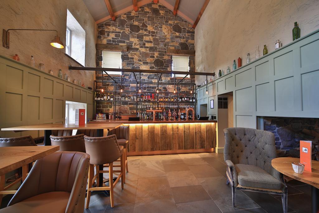 Tal Y Cafn Free House Tal-y-Cafn Exterior foto